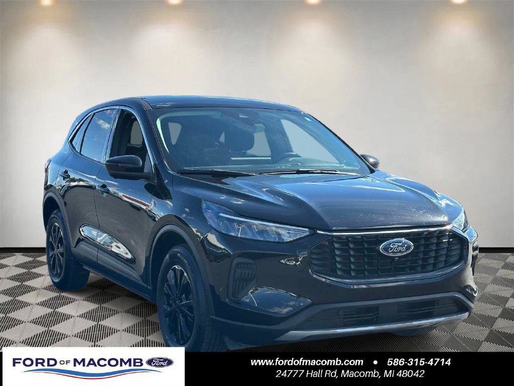 Certified 2023 Ford Escape Active w/ Tech Pack #2 AWD/4WD image 1