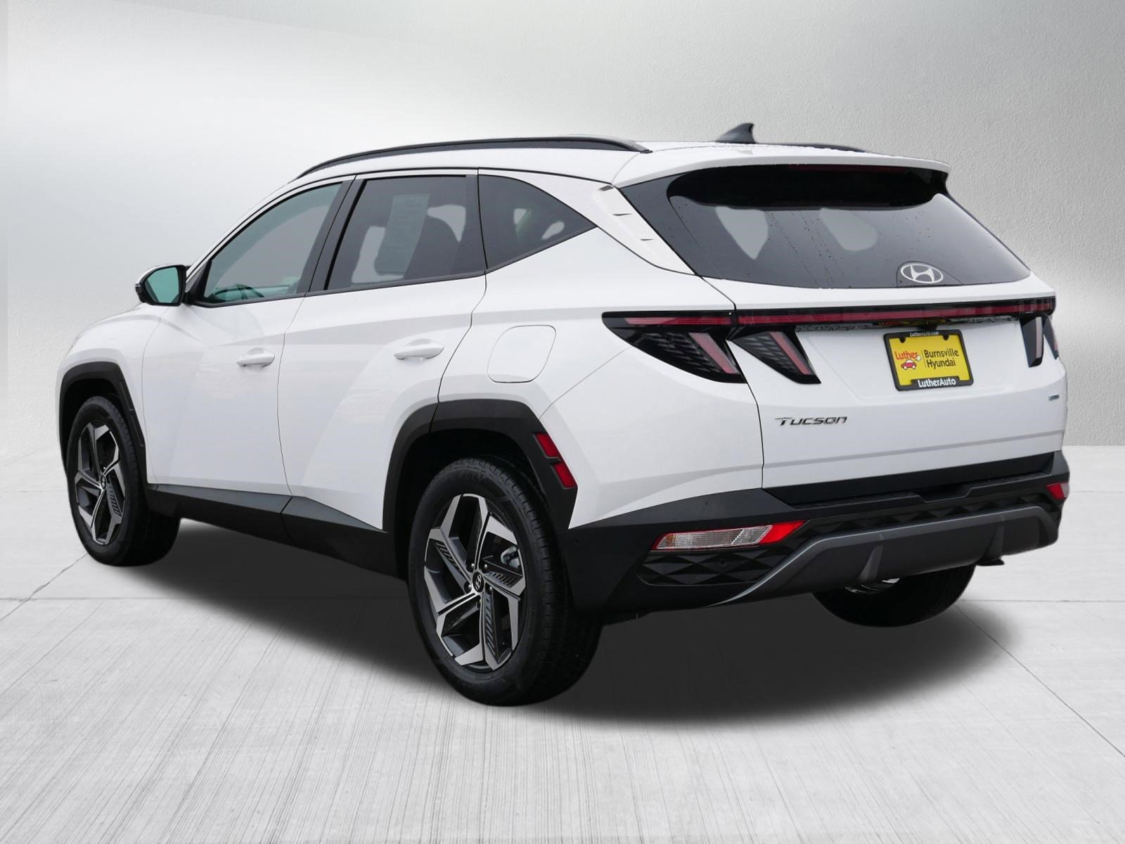 Certified 2024 Hyundai Tucson Limited AWD/4WD image 5
