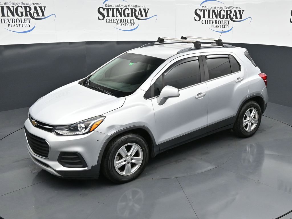 Used 2020 Chevrolet Trax LT image 11