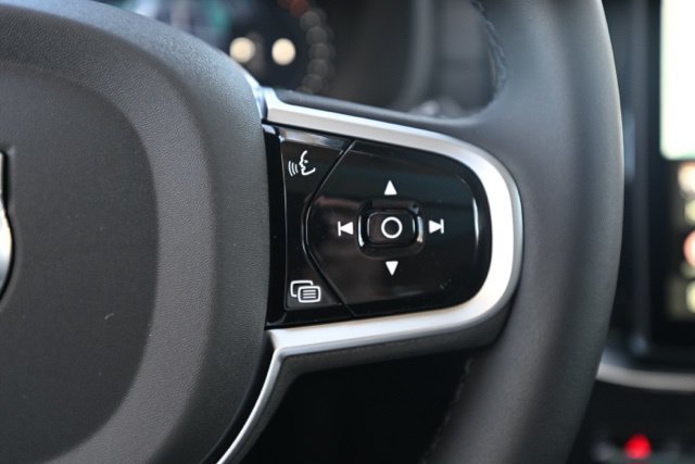 New 2026 Volvo XC90 B5 Core AWD/4WD image 21