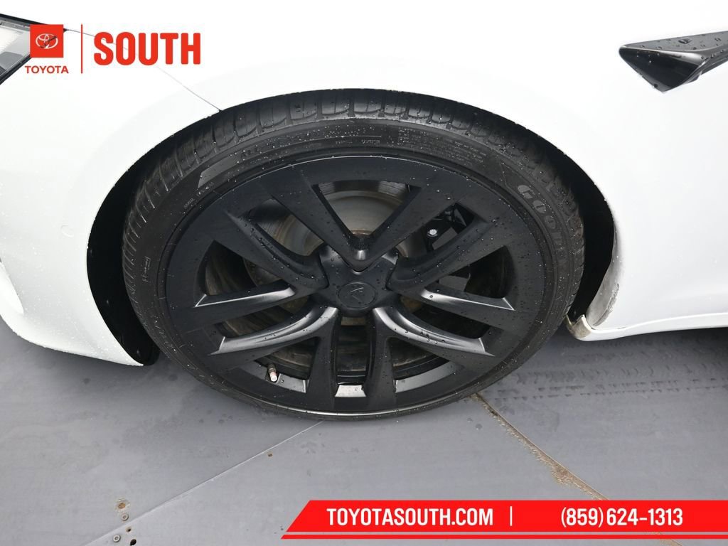 Used 2022 Tesla Model S image 31
