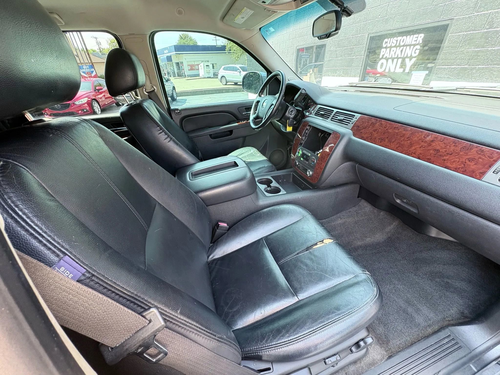 Used 2010 Chevrolet Tahoe LS w/ Regional Value Package image 23