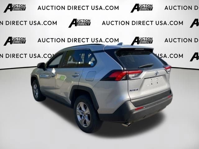 Used 2023 Toyota RAV4 XLE w/ Convenience Package FWD image 12