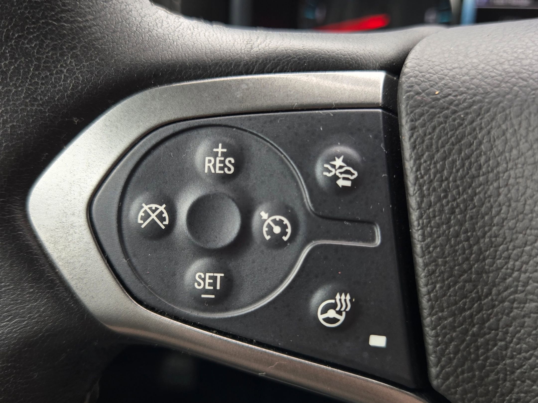 Used 2018 Chevrolet Silverado 1500 LTZ w/ Texas Edition image 25