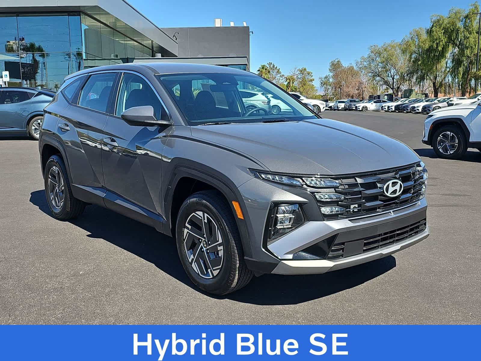 Used 2026 Hyundai Tucson Blue SE AWD/4WD image 3