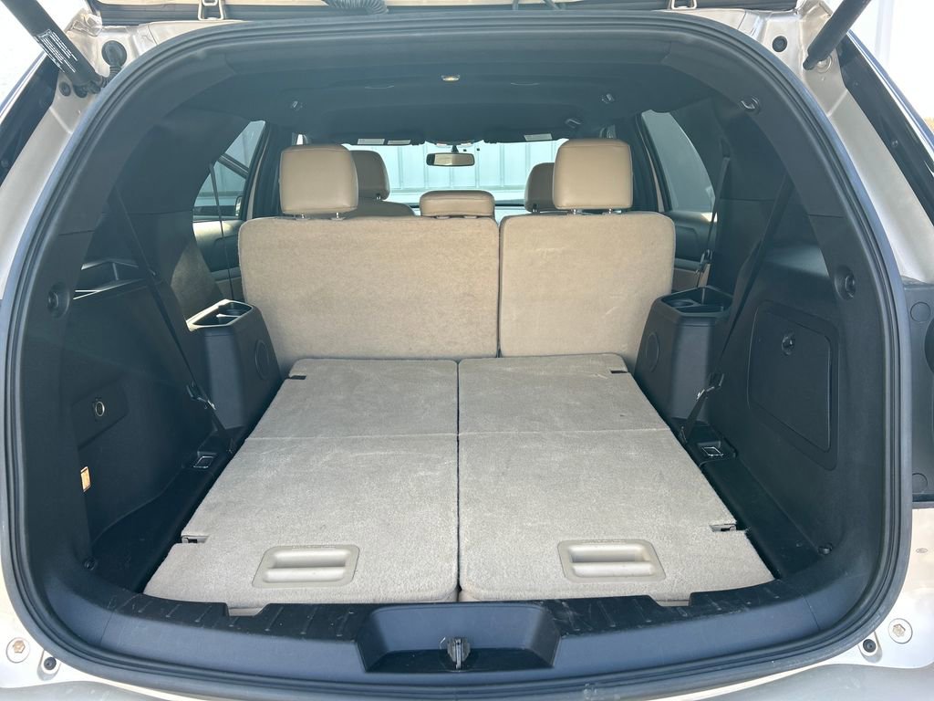 Used 2017 Ford Explorer XLT w/ Equipment Group 202A image 36