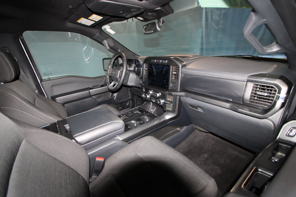 Used 2023 Ford F150 XLT w/ Equipment Group 302A High AWD/4WD image 4