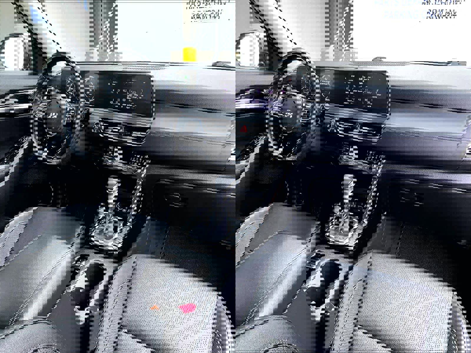 Used 2024 Kia Seltos SX image 14