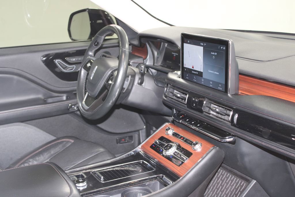 Used 2023 Lincoln Aviator Reserve w/ Jet Appearance Package AWD/4WD image 32