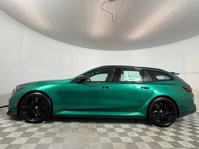 New 2027 BMW M5 Touring AWD/4WD image 4