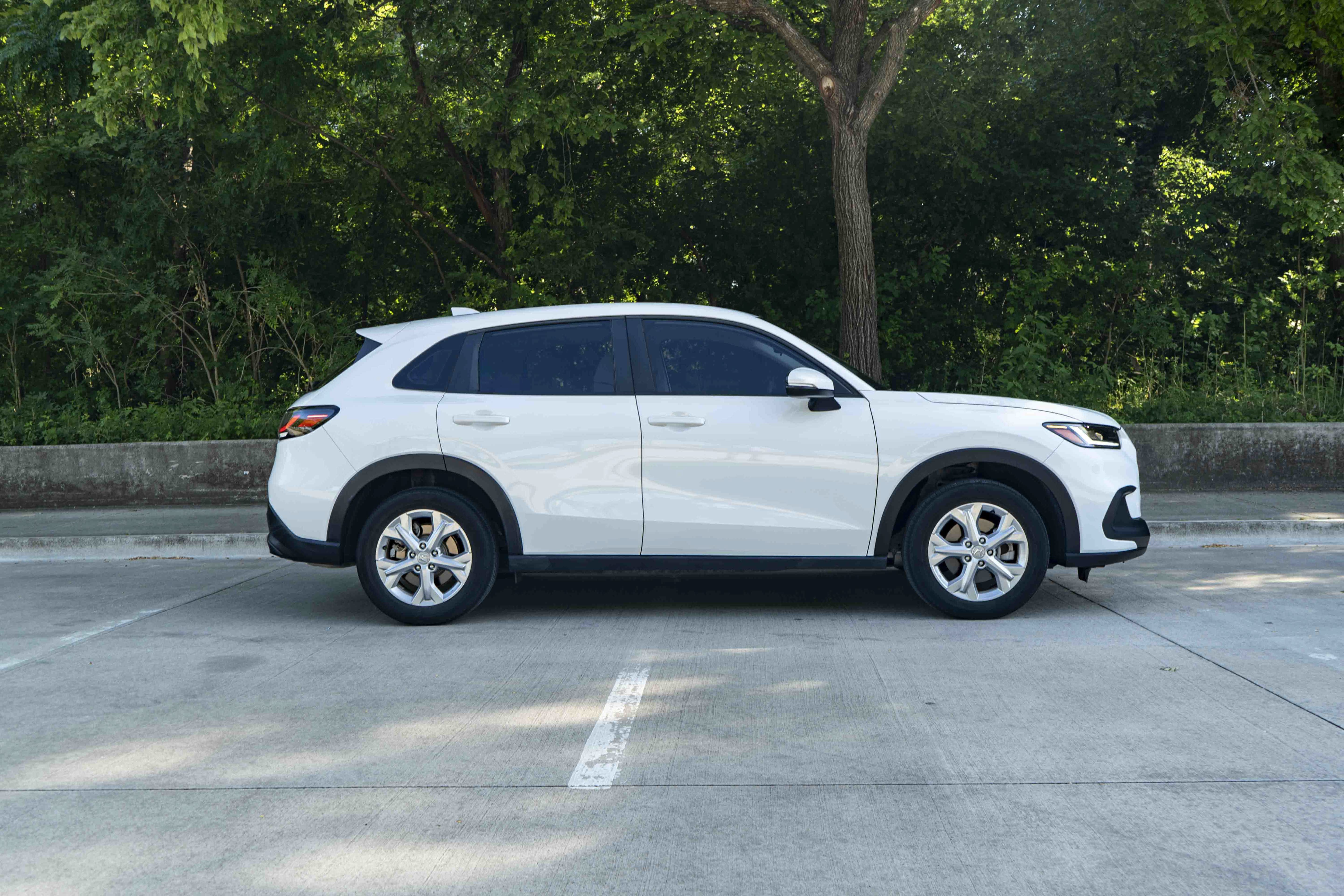 Used 2024 Honda HR-V LX image 10