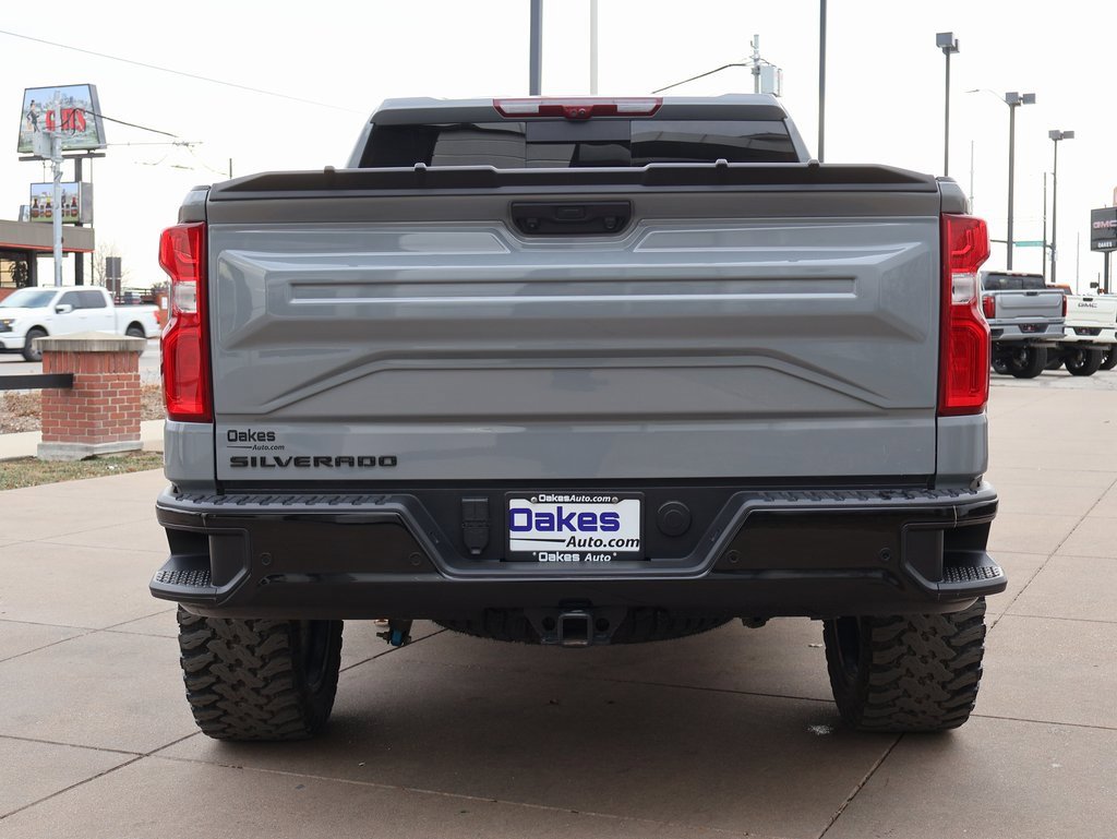 Used 2024 Chevrolet Silverado 1500 ZR2 w/ Technology Package image 7