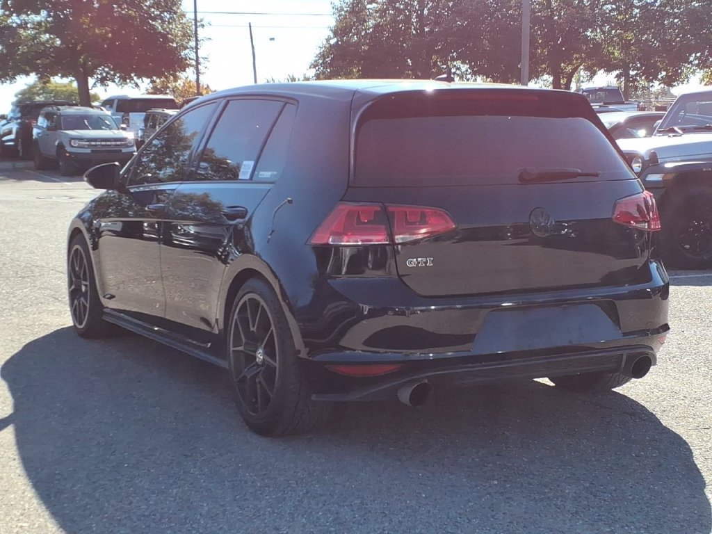 Used 2016 Volkswagen GTI S FWD image 6