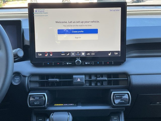 New 2026 Toyota RAV4 XSE w/ Weather Package AWD/4WD image 20