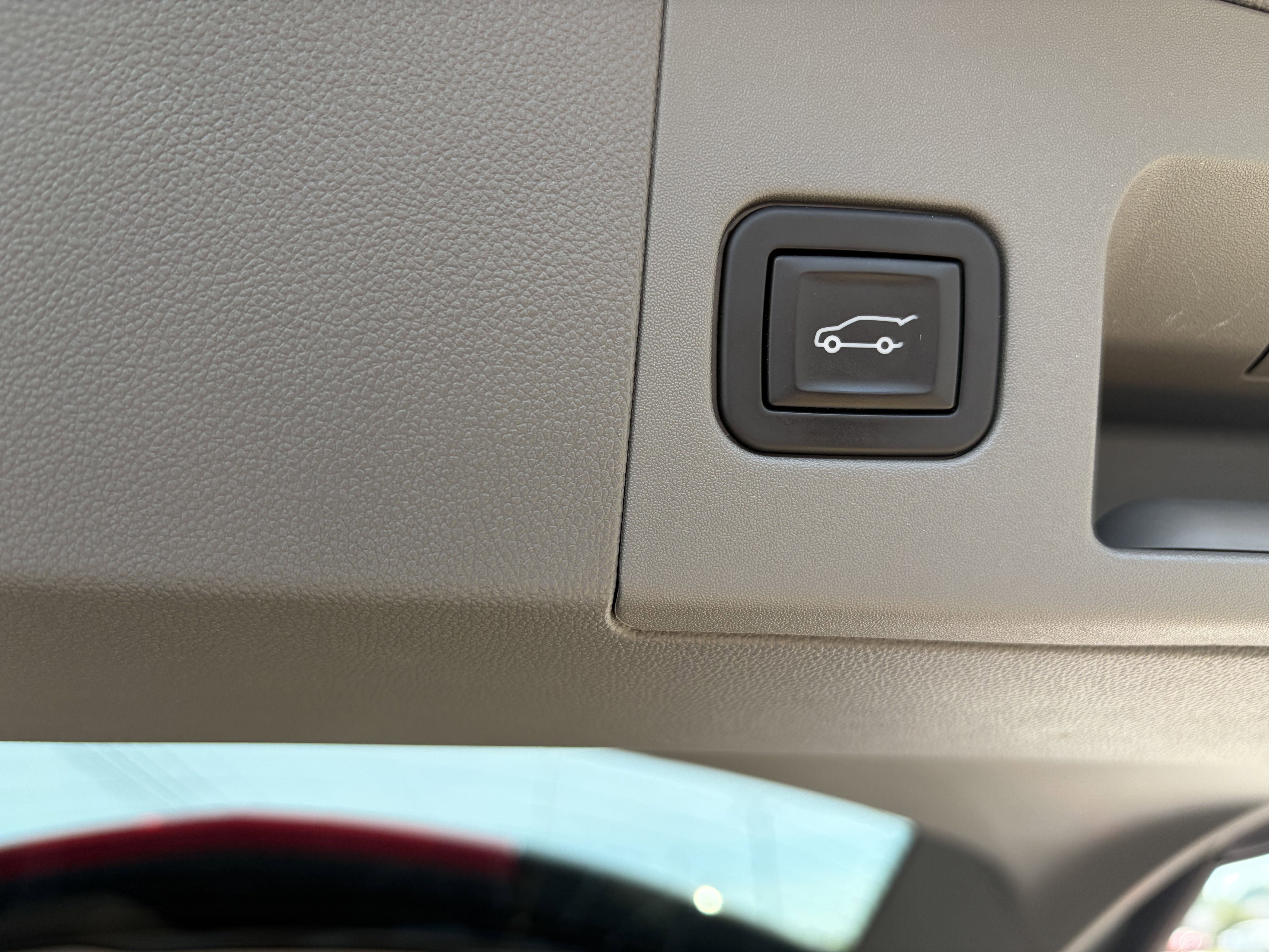 Used 2019 Cadillac XT5 Luxury AWD/4WD image 6