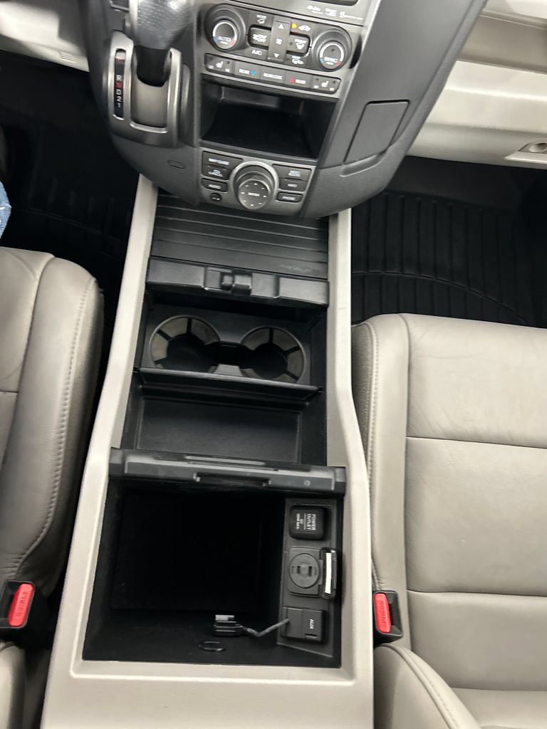 Used 2013 Honda Pilot Touring image 14