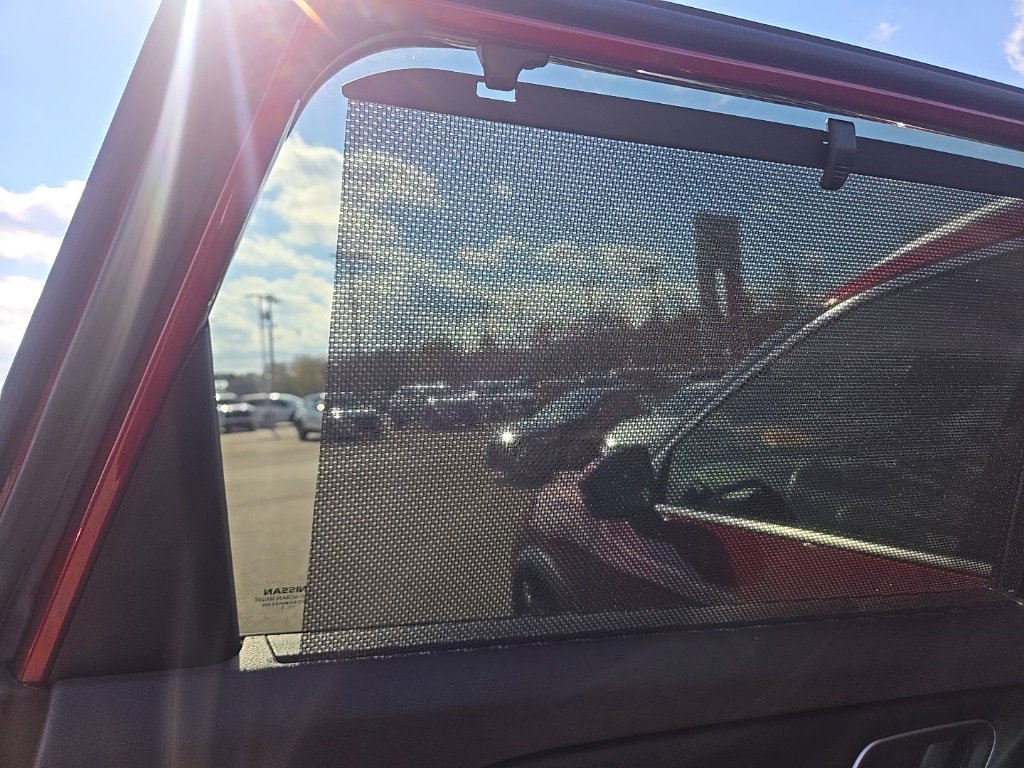 Used 2021 Nissan Rogue SV w/ Premium Package image 36