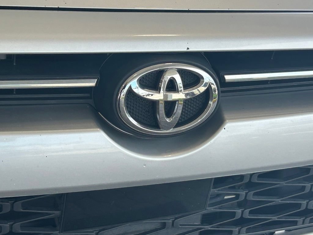 Used 2020 Toyota 4Runner SR5 Premium AWD/4WD image 19