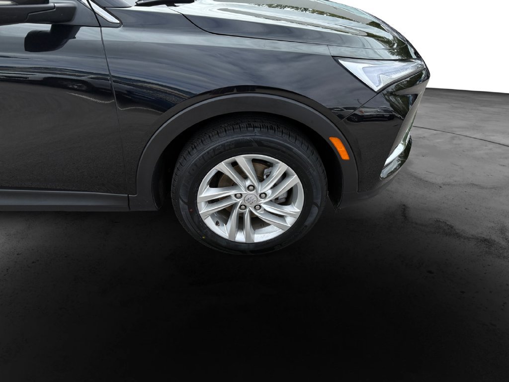 Used 2025 Buick Envista Preferred FWD image 12