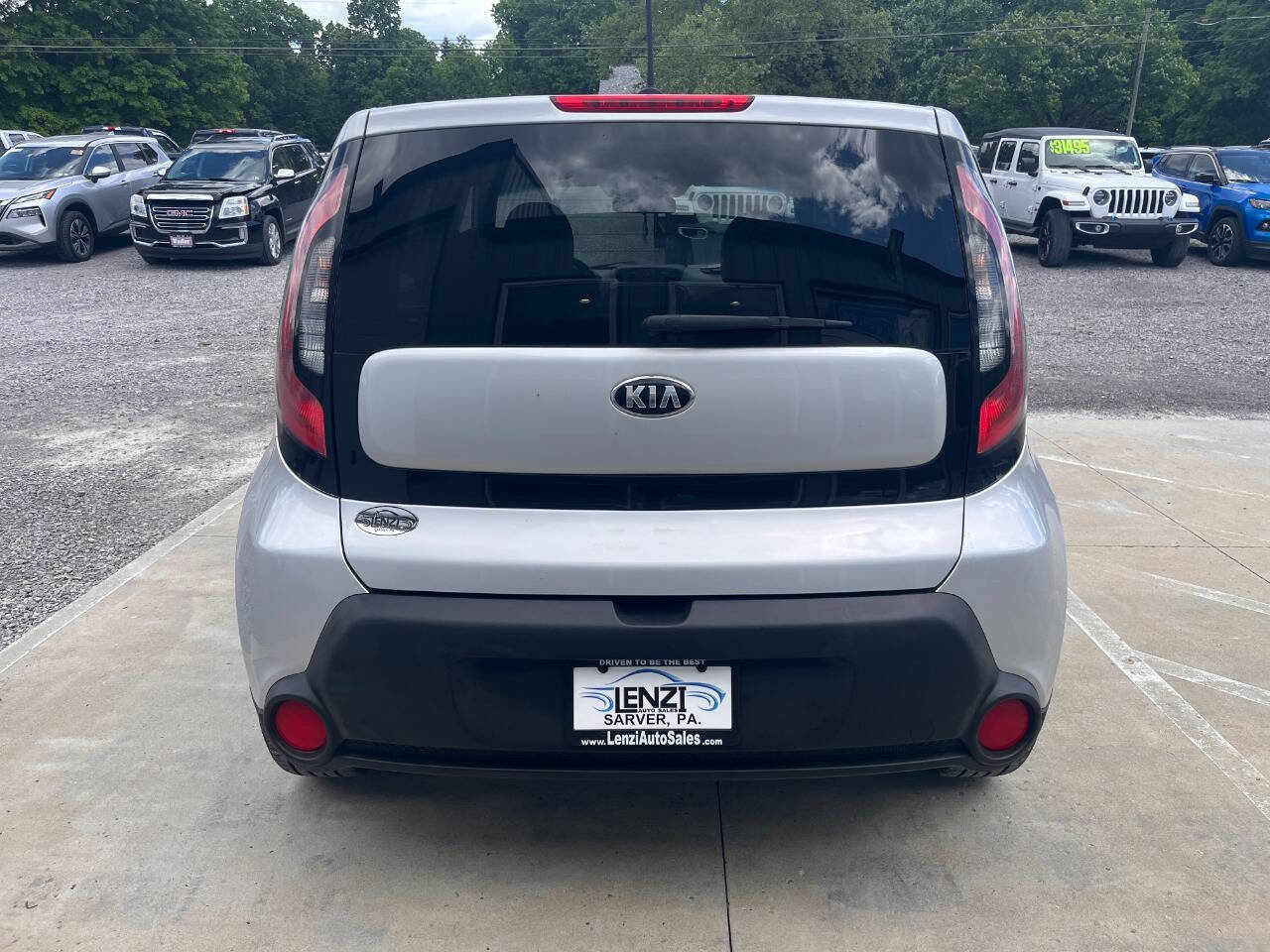 Used 2014 Kia Soul + FWD image 6