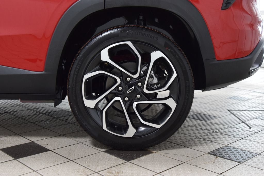 New 2026 Chevrolet Trax RS w/ Driver Confidence Package FWD image 26