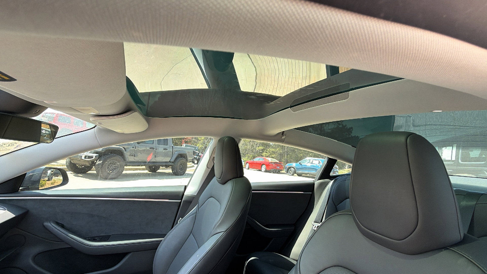 Used 2025 Tesla Model 3 Long Range image 18