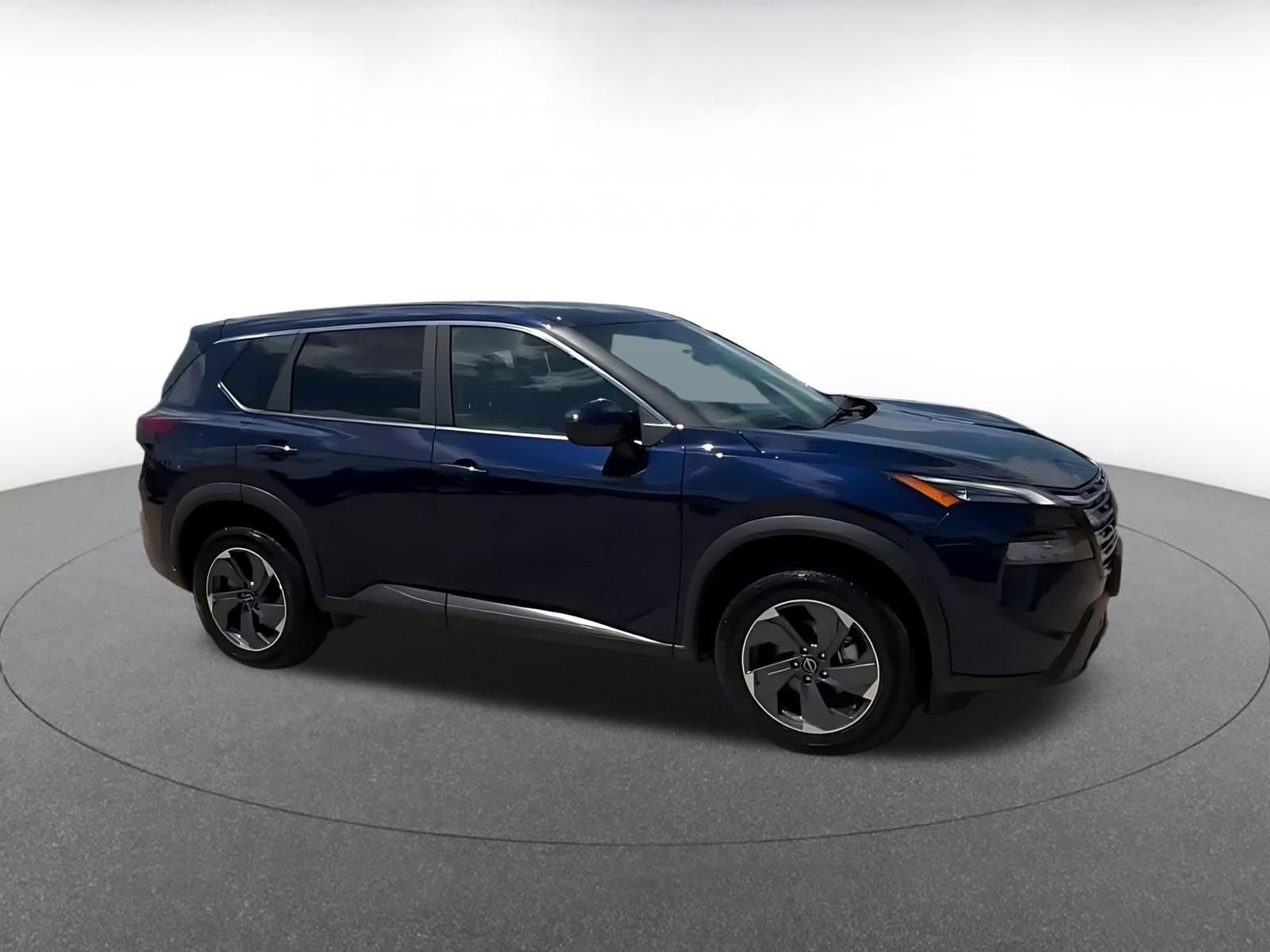 Used 2025 Nissan Rogue SV FWD video 2