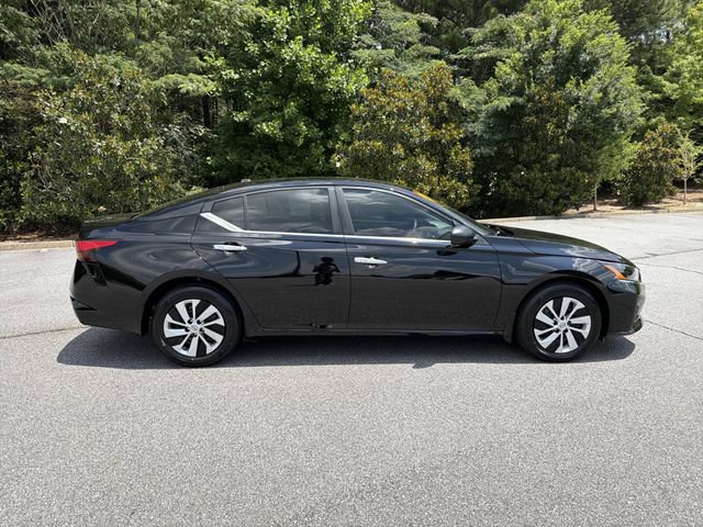 Certified 2025 Nissan Altima 2.5 S FWD image 12