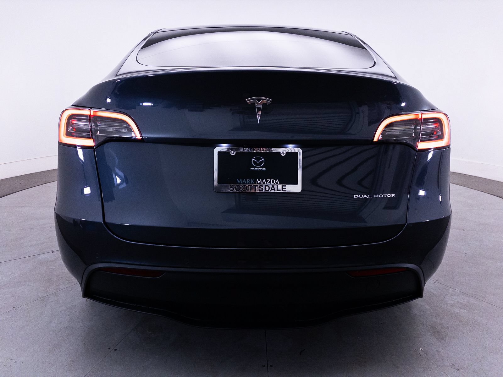 Used 2021 Tesla Model Y Long Range AWD/4WD image 15