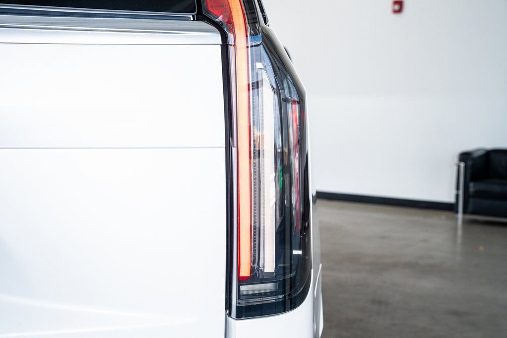 Used 2023 Cadillac Escalade Premium Luxury w/ LPO, Floor Liner Package image 27