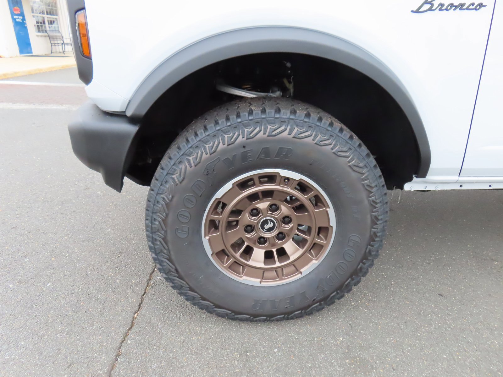 New 2025 Ford Bronco 4-Door image 11