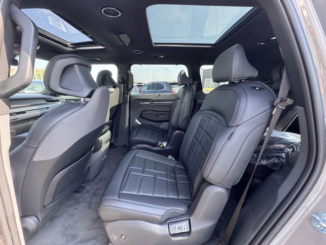 New 2026 Kia EV9 Land image 25