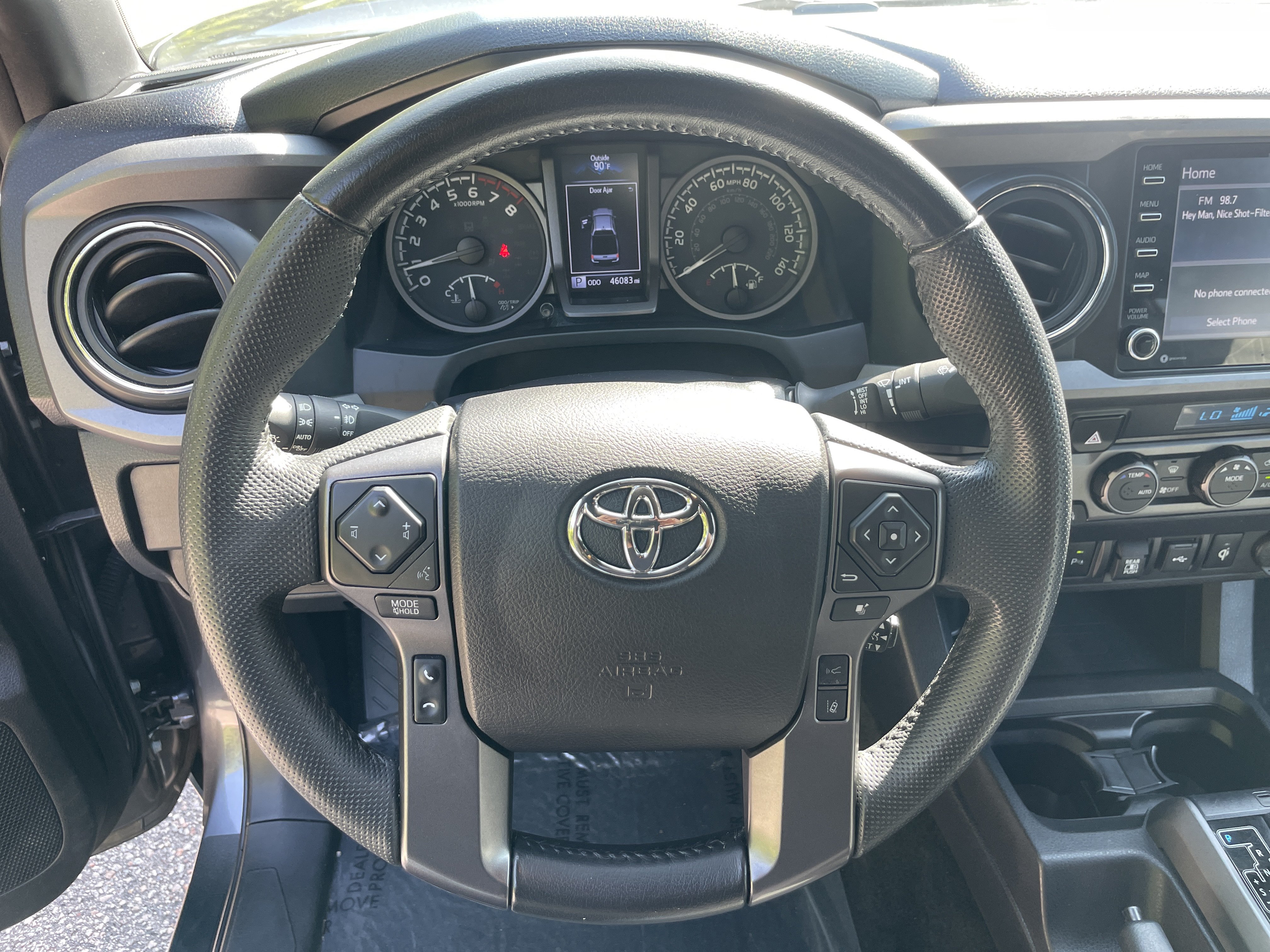 Used 2022 Toyota Tacoma TRD Sport w/ Technology Package AWD/4WD image 17