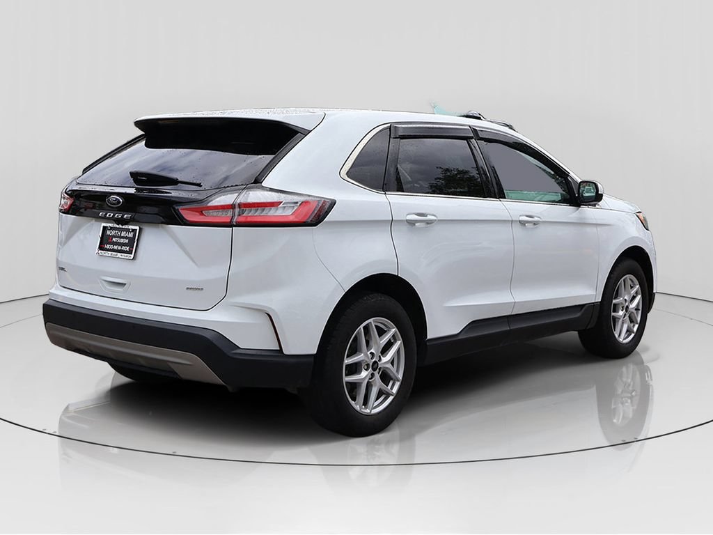 Used 2024 Ford Edge SEL AWD/4WD image 7