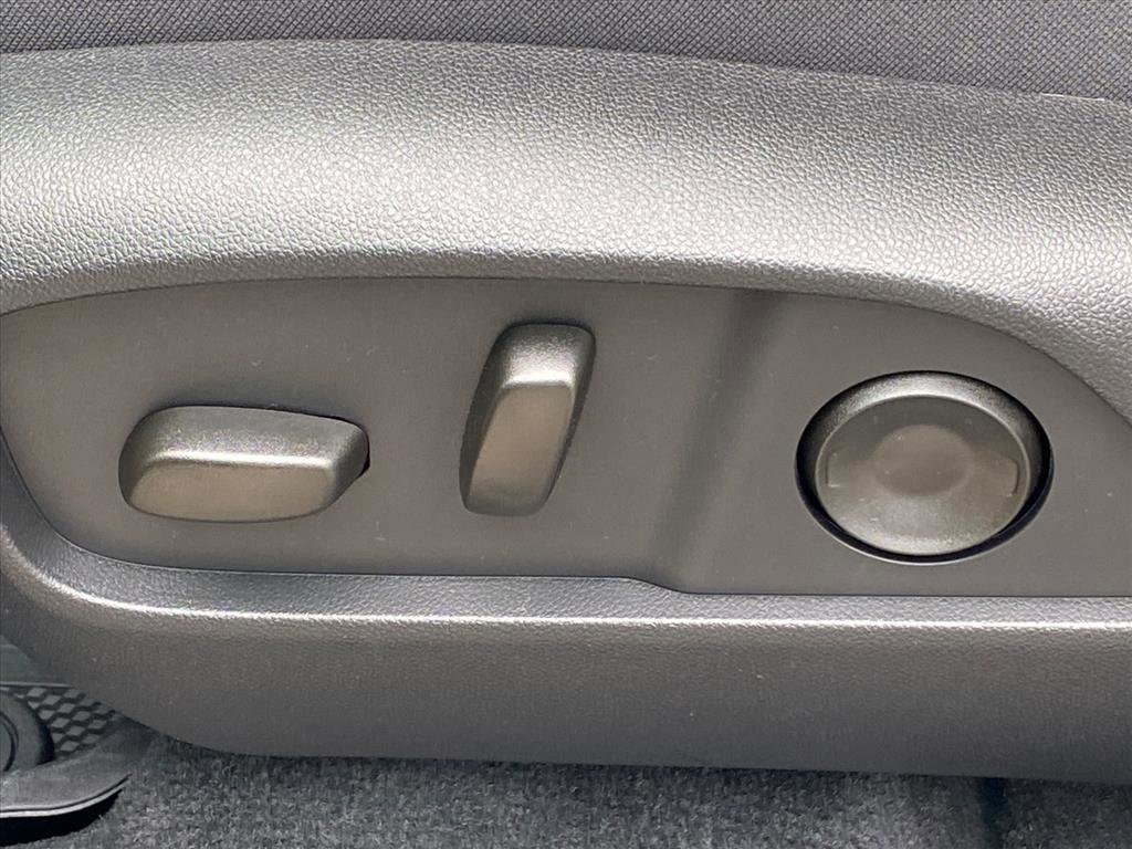 New 2026 Chevrolet Equinox LT w/ Convenience Package II image 15