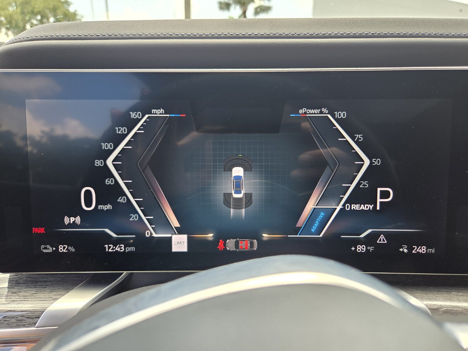 Certified 2025 BMW i7 xDrive60 AWD/4WD image 30