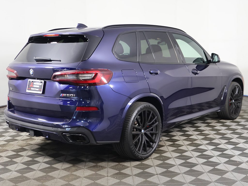 Used 2021 BMW X5 M50i w/ Premium Package image 13