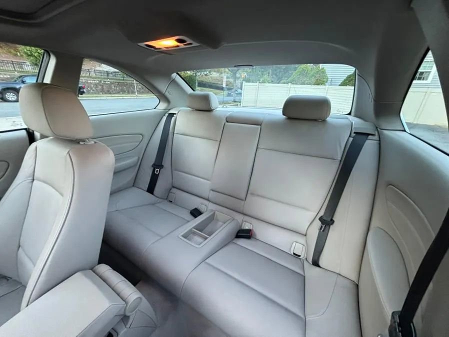 Used 2010 BMW 128i Coupe image 19