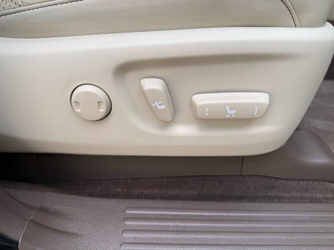 Used 2017 Lexus GX 460 Luxury image 37