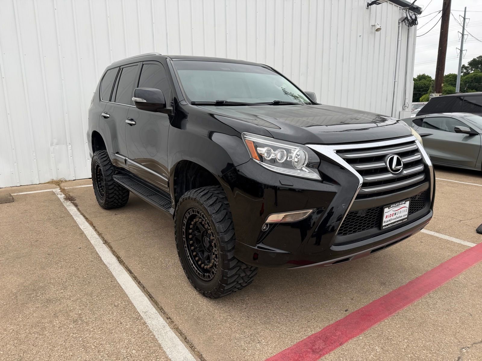 Used 2016 Lexus GX 460 Luxury AWD/4WD image 9