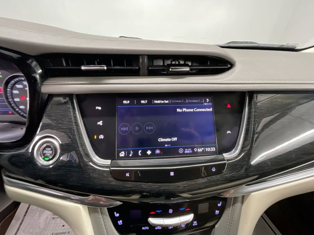 Used 2020 Cadillac XT6 Premium Luxury image 13