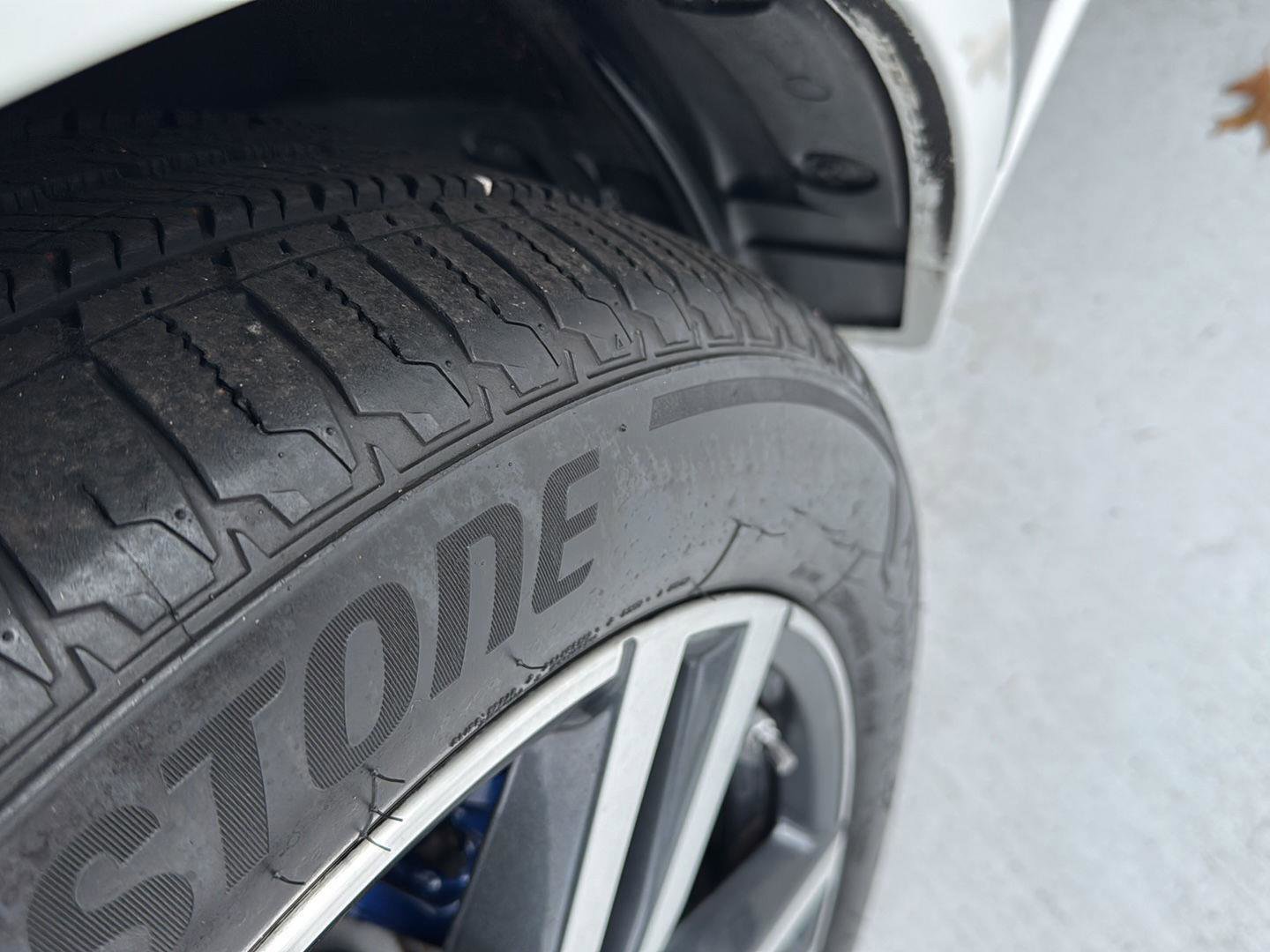 Used 2023 BMW X7 xDrive40i w/ Executive Package image 37