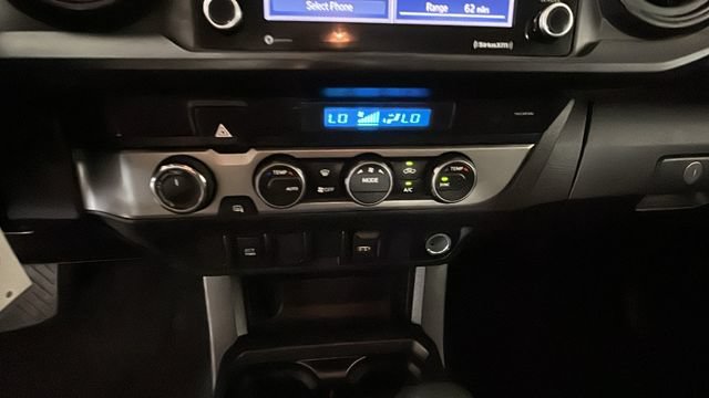 Used 2021 Toyota Tacoma SR AWD/4WD image 21