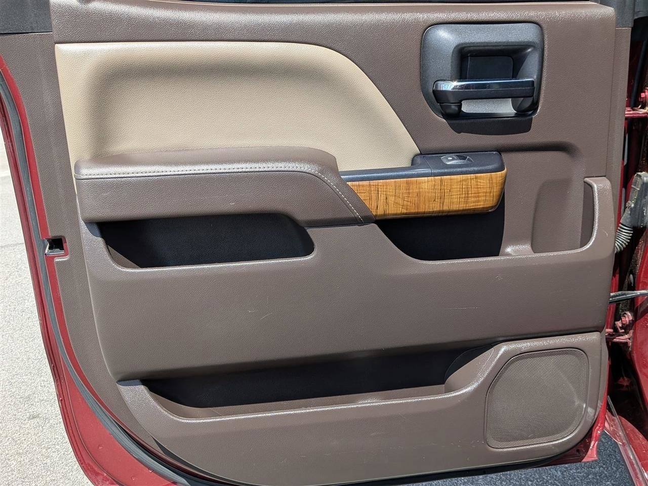 Used 2015 GMC Sierra 1500 SLT w/ SLT Crew Cab Value Package image 23