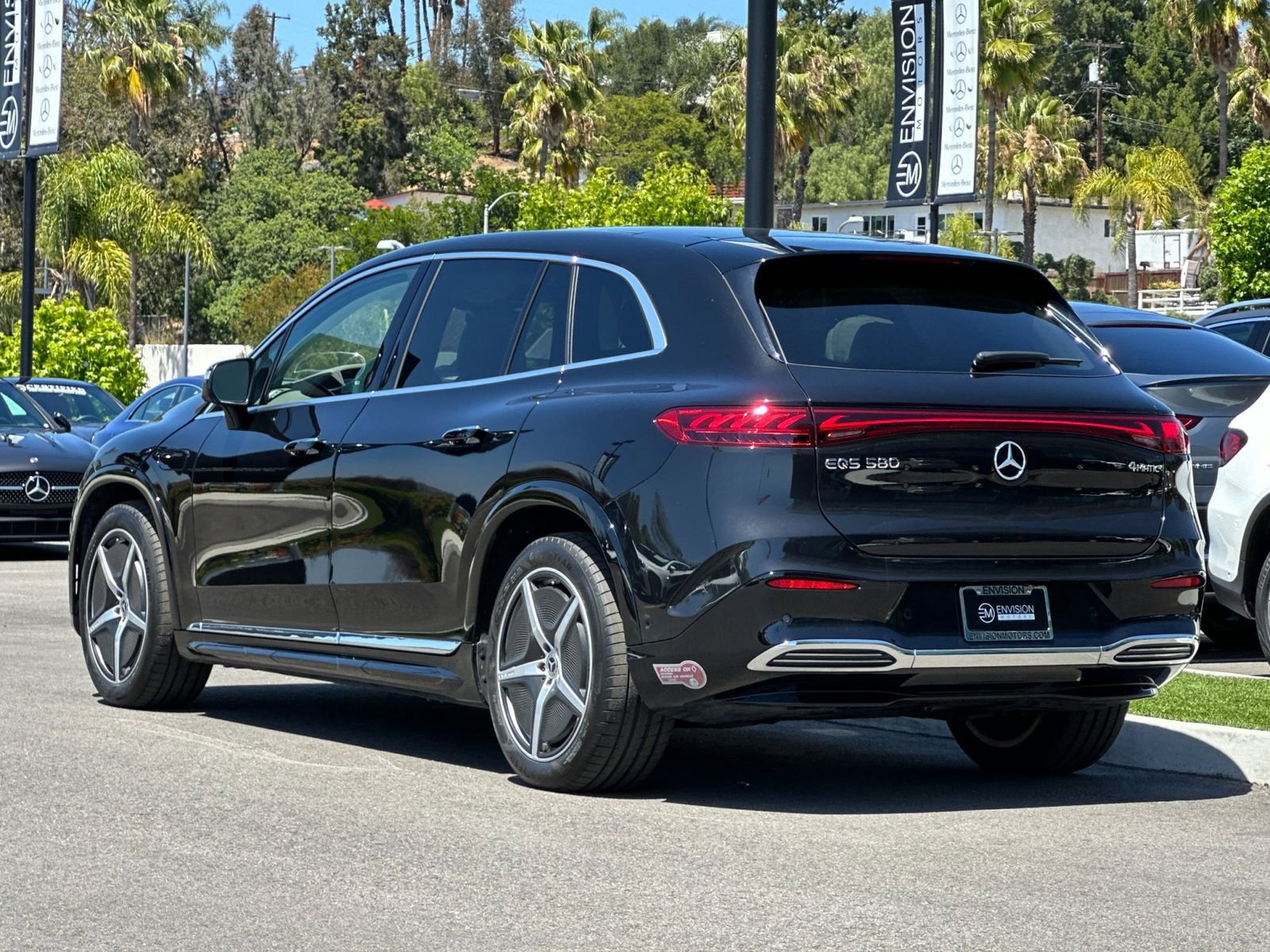 Certified 2023 Mercedes-Benz EQS 580 4MATIC SUV image 5