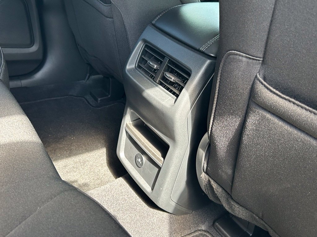 Used 2024 Ford Edge SE w/ Black Appearance Package AWD/4WD image 33