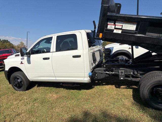 New 2026 RAM 3500 Tradesman image 11
