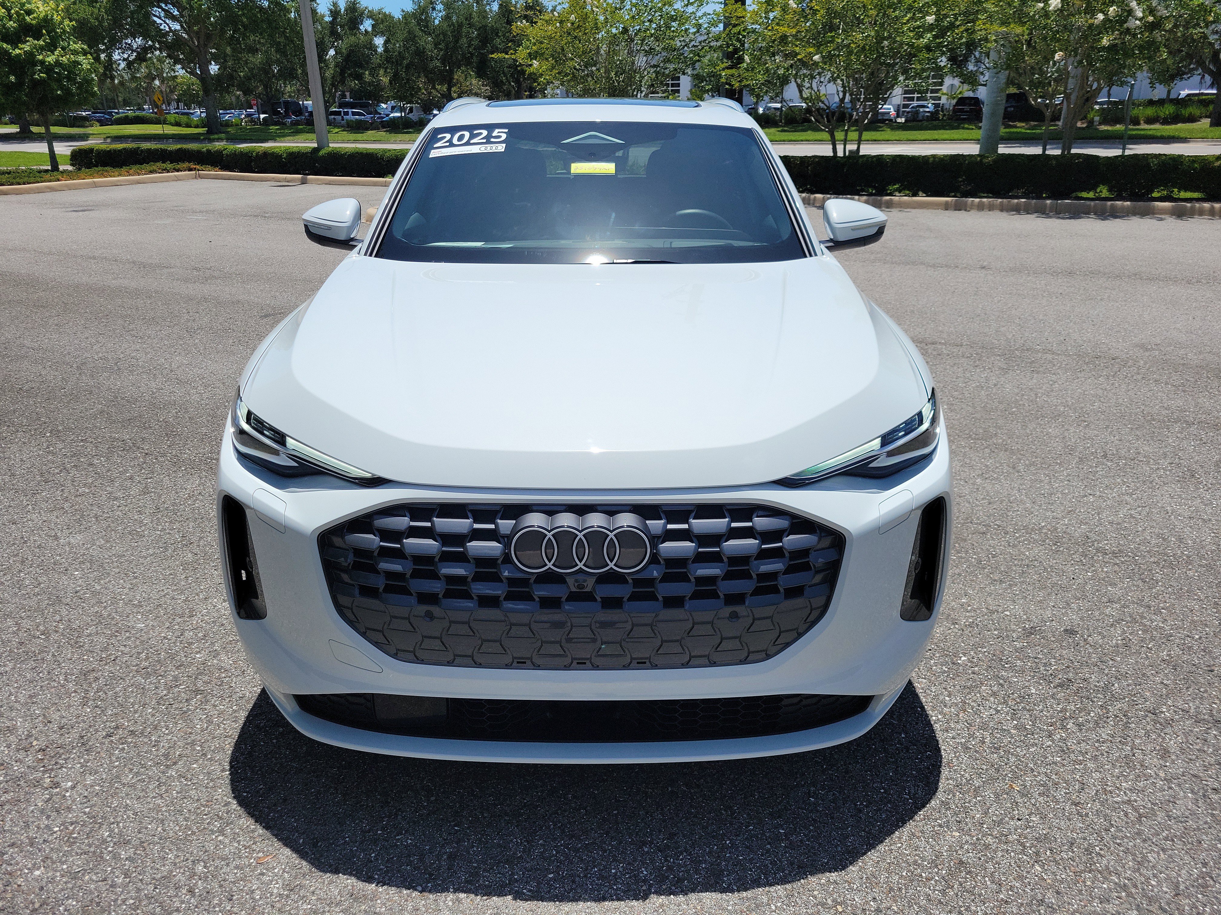 Used 2025 Audi Q5 Prestige AWD/4WD image 2