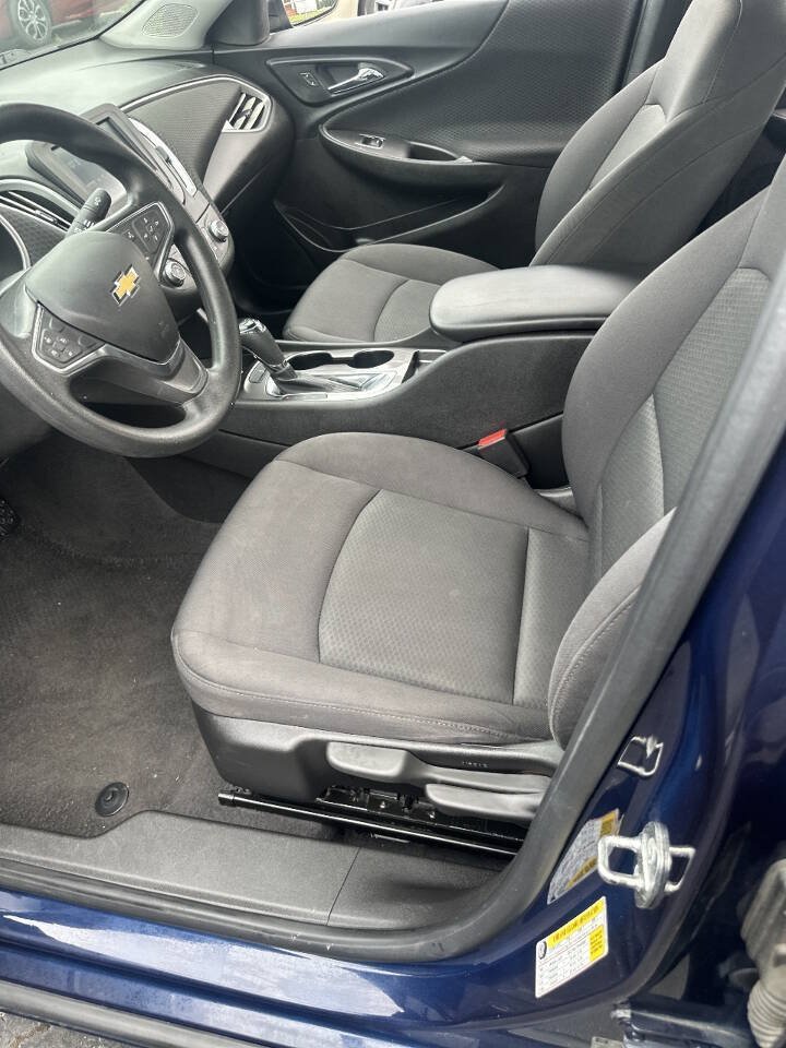 Used 2017 Chevrolet Malibu LS FWD image 7