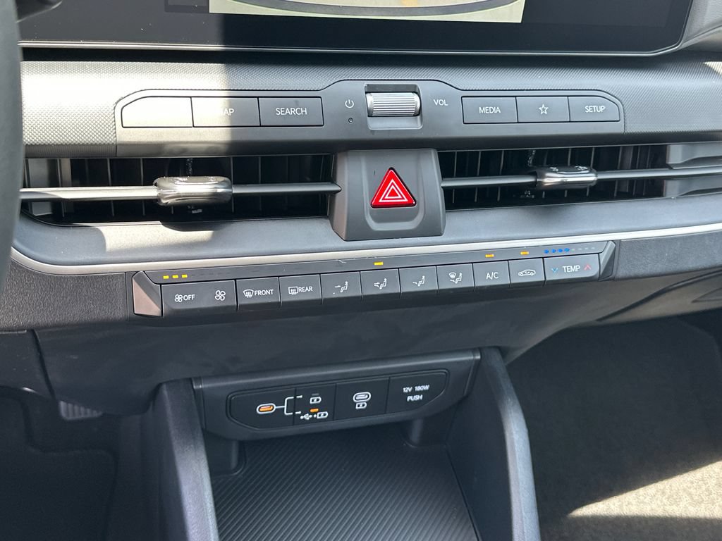 New 2026 Kia K4 FWD image 25